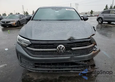 2024 Volkswagen Jetta Sport z USA, uszkodzony, nr VIN 3VWBM7BU5RM084622